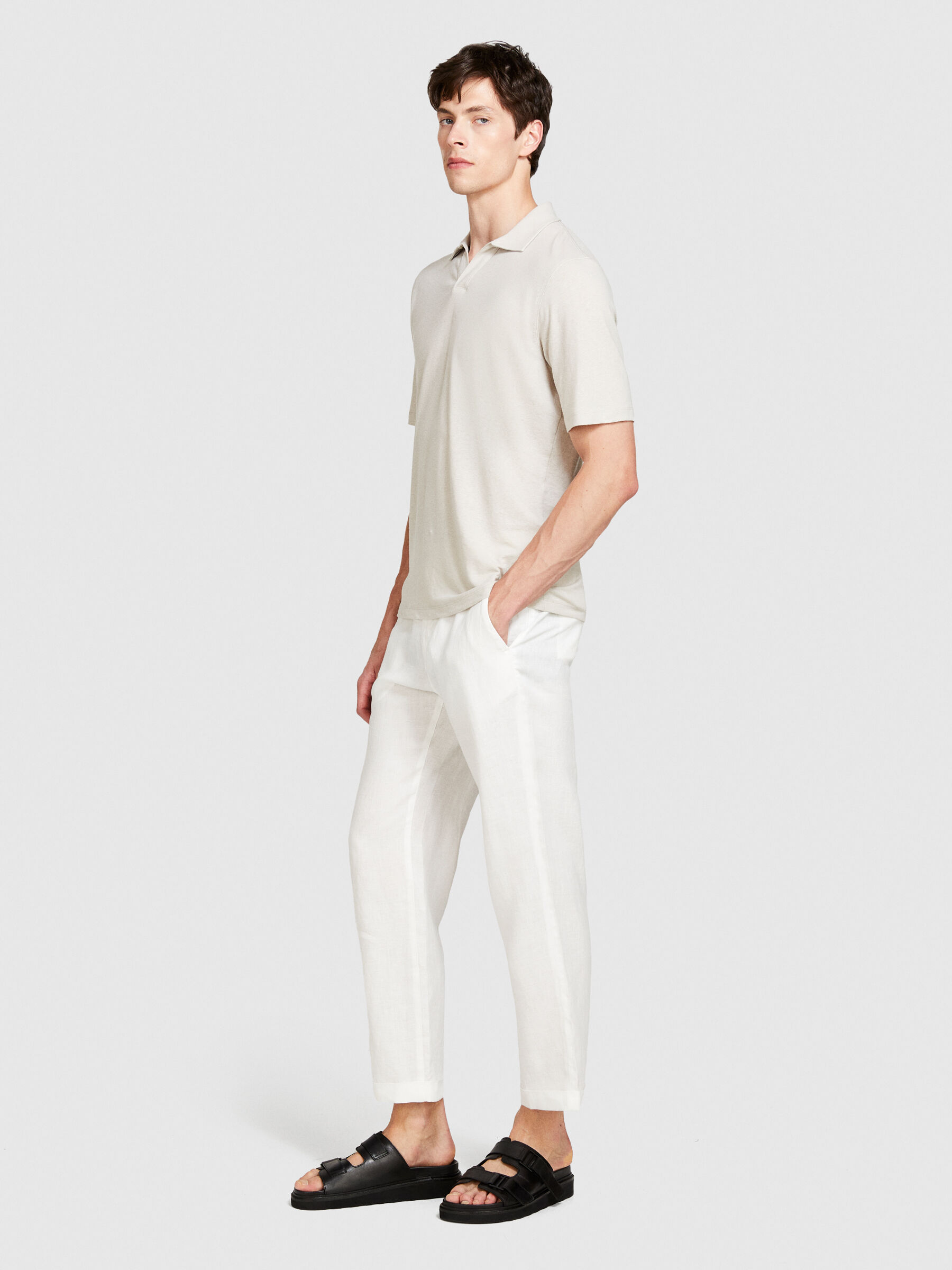 Regular fit trousers in 100% linen Men image number null