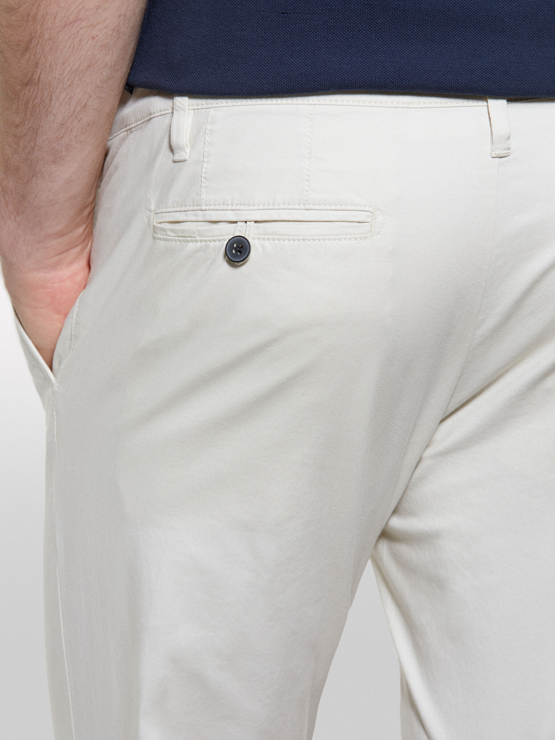 Light beige slim fit chinos, Beige - Sisley