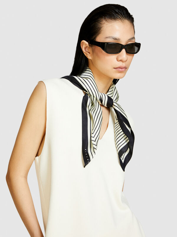 100% silk scarf - women's scarves and foulards | Sisley