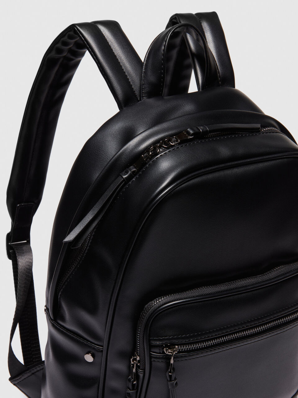 Solid colored rucksack Men image number null