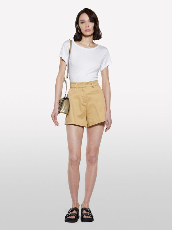 Mustard high-waisted shorts - women's shorts | Sisley