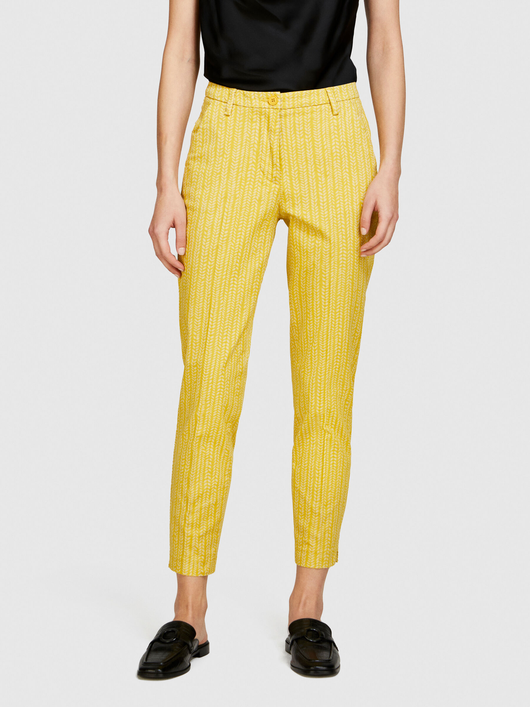 Alexander Mcqueen Lacquer Lace Slim-leg Ankle Cigarette Pants In Yellow |  ModeSens