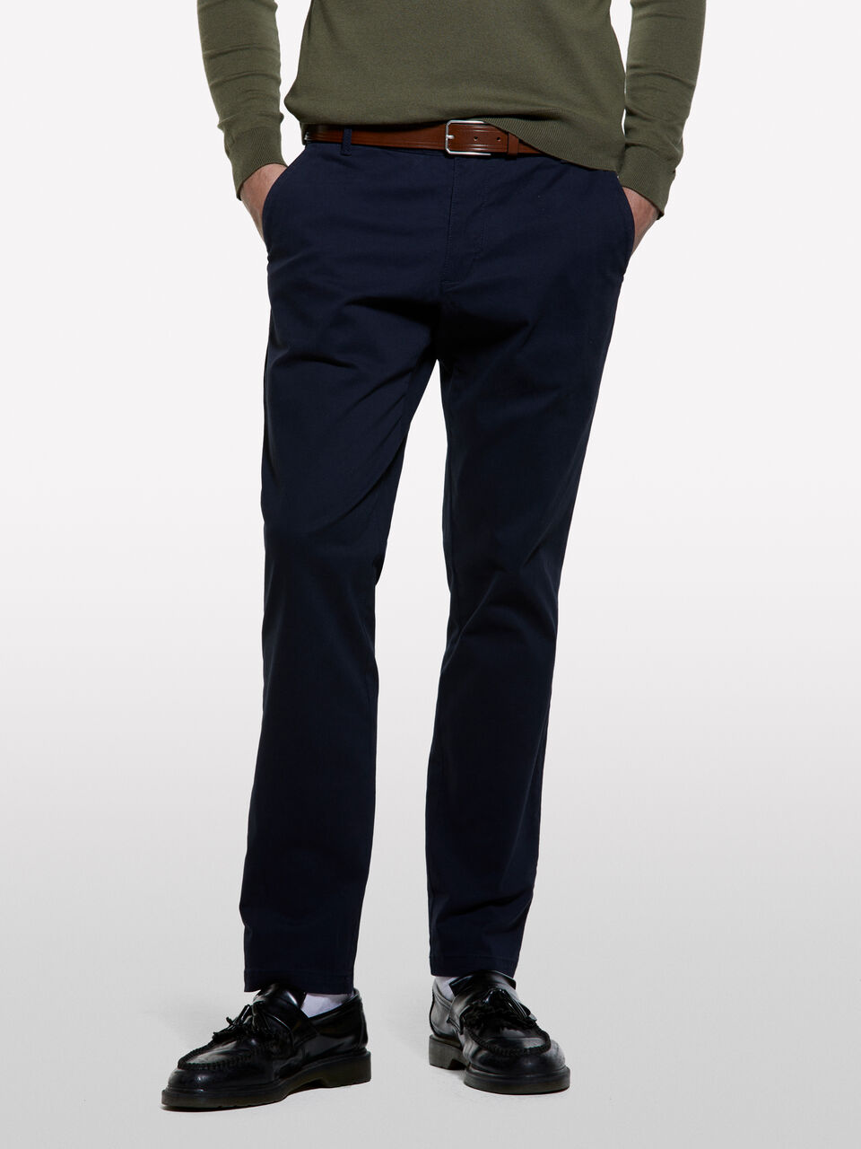 TROUSERS Men image number null