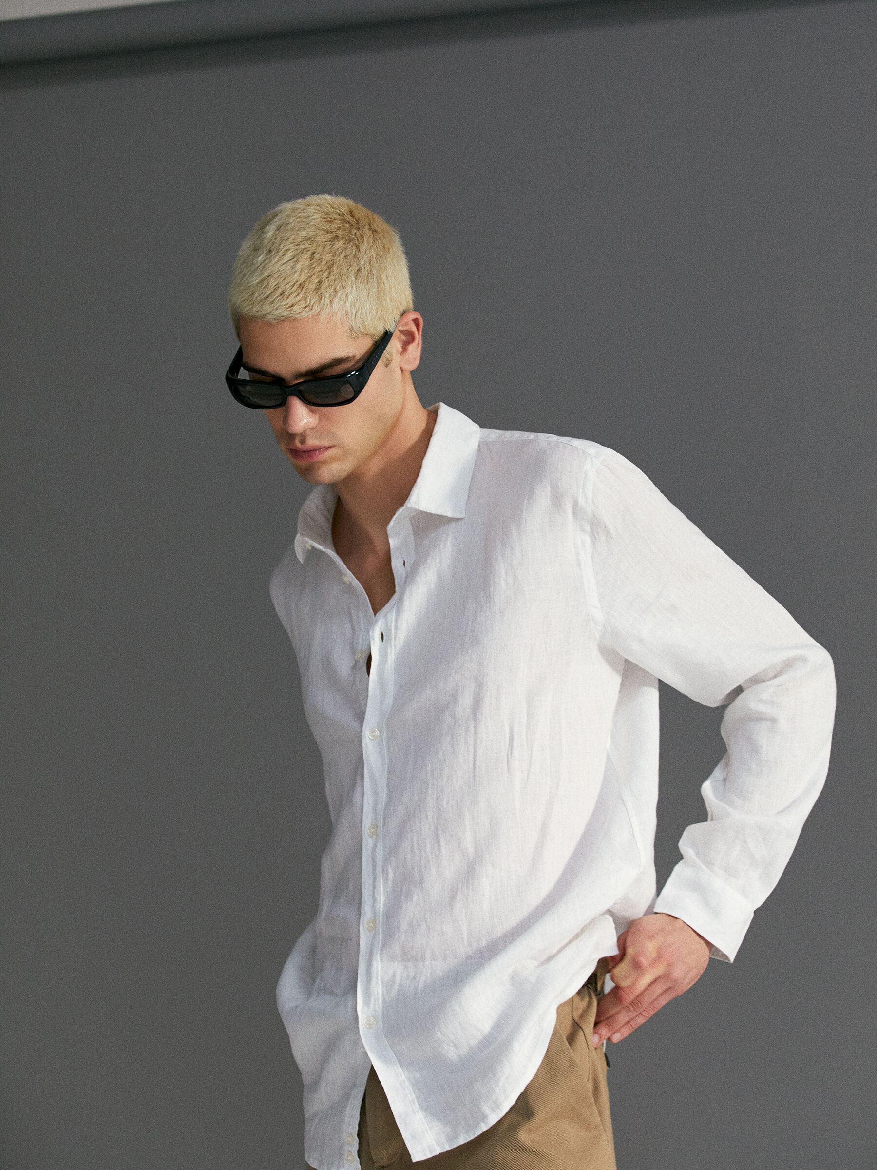 100% linen shirt, White - Sisley
