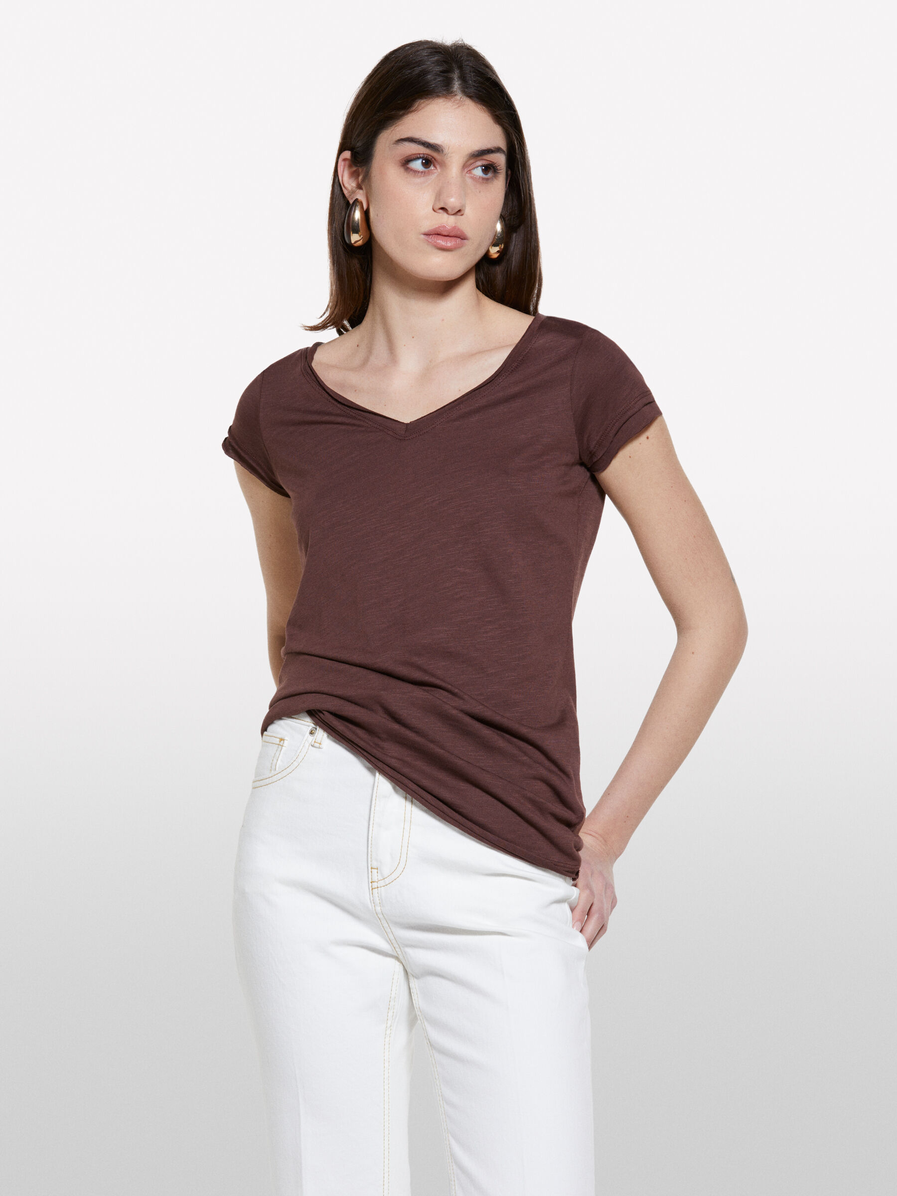 Brown V-neck t-shirt, Dark Brown - Sisley