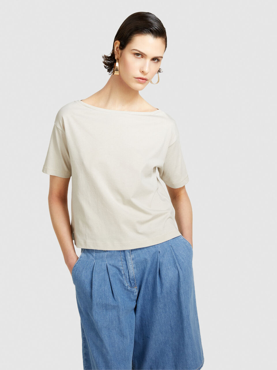 T-shirt with boat neck Women image number null