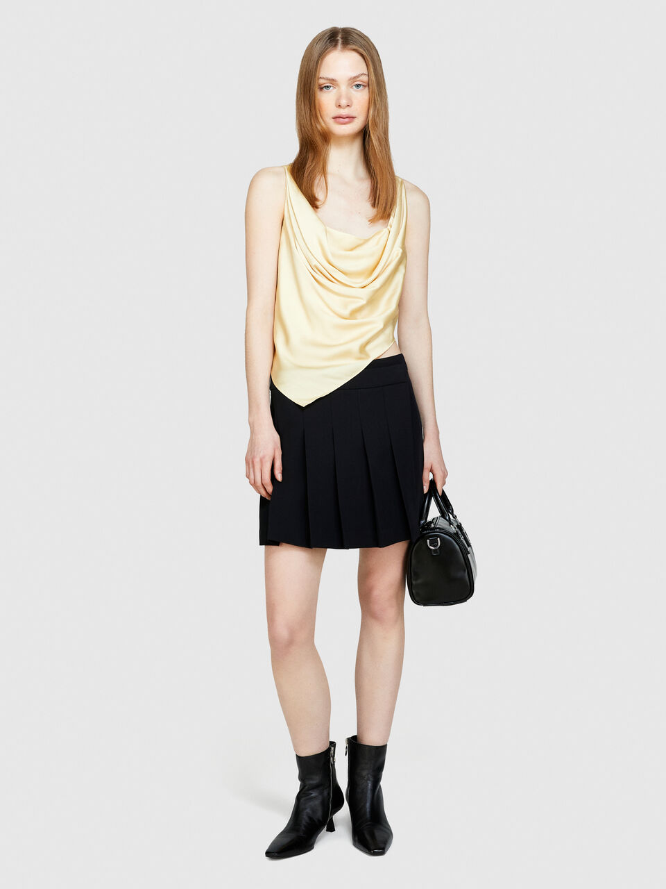 Mini skirt with pleats Women image number null