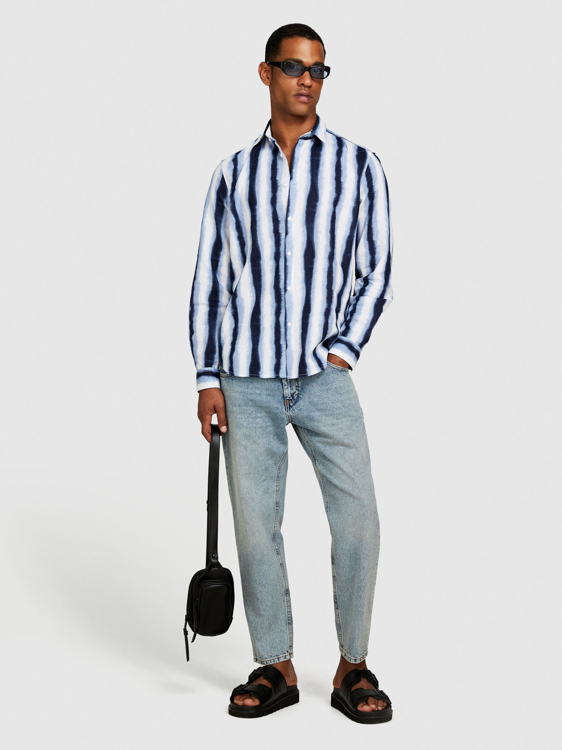 Slim fit printed shirt Men image number null