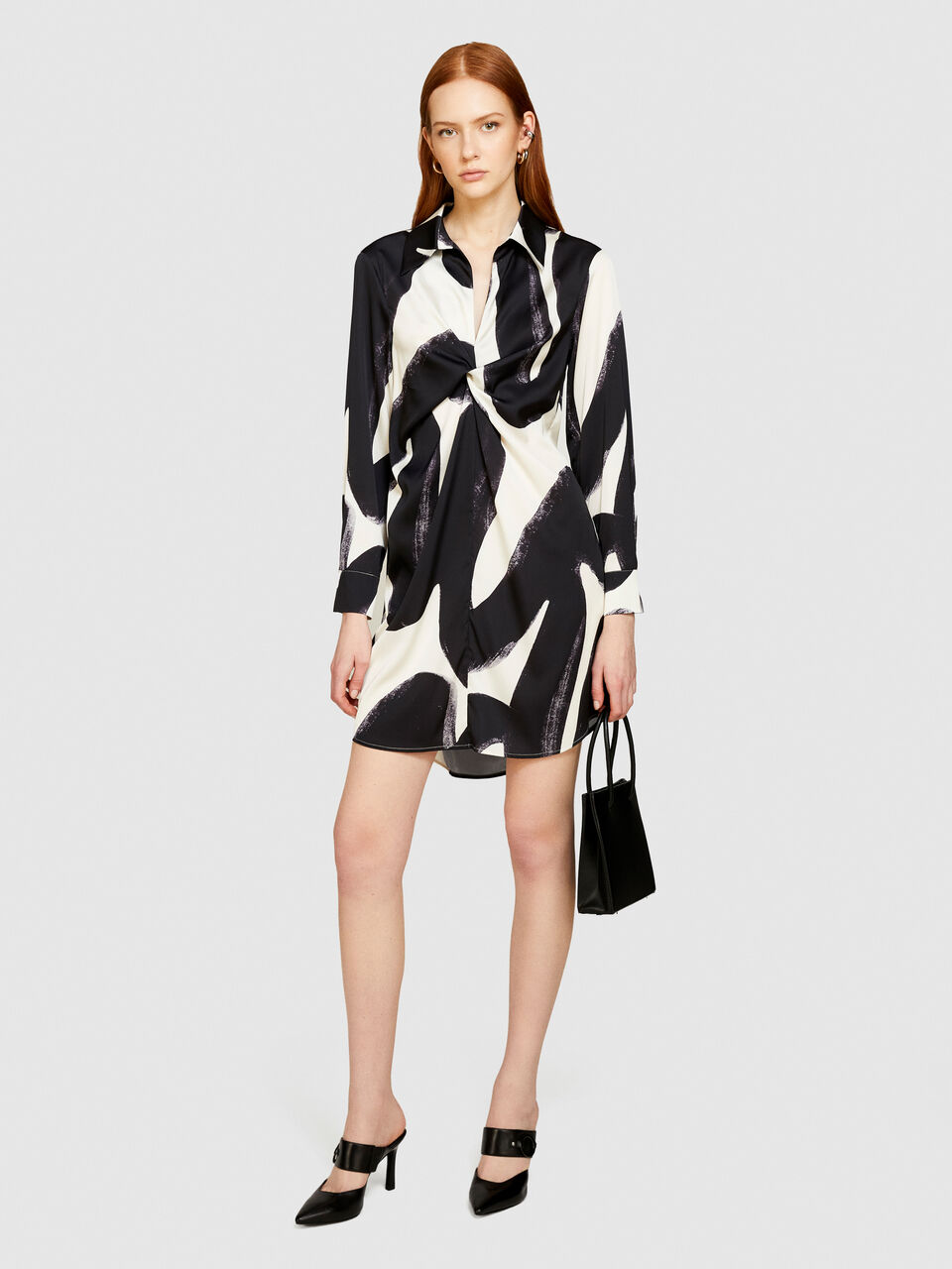 Dress in printed satin Women image number null