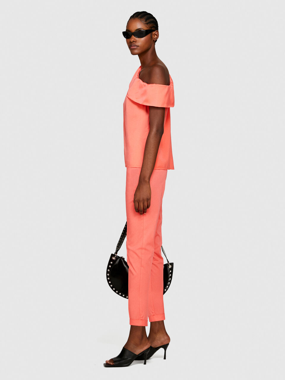 TROUSERS Women image number null