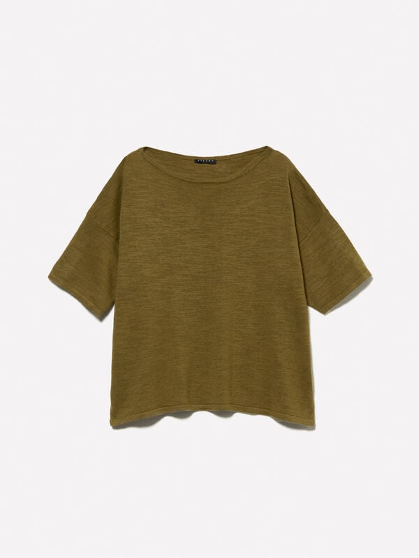 Military green oversized fit knit t-shirt Military green oversized fit knit t-shirt - women's short sleeve t-shirts | Sisley
