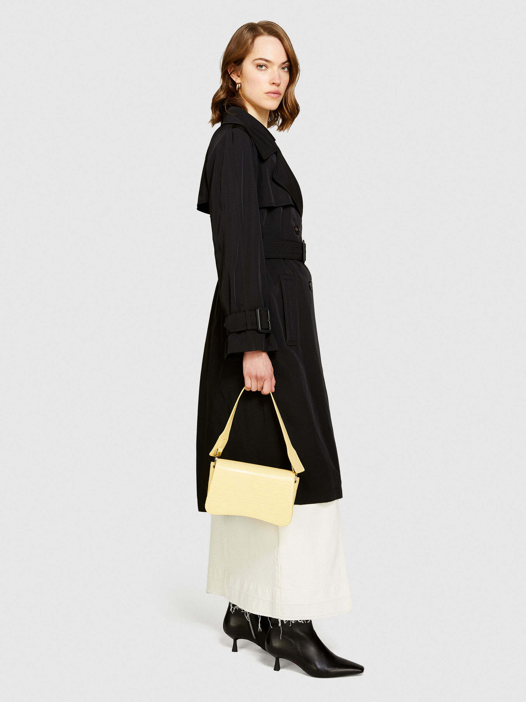 Glossy trench coat Black Sisley
