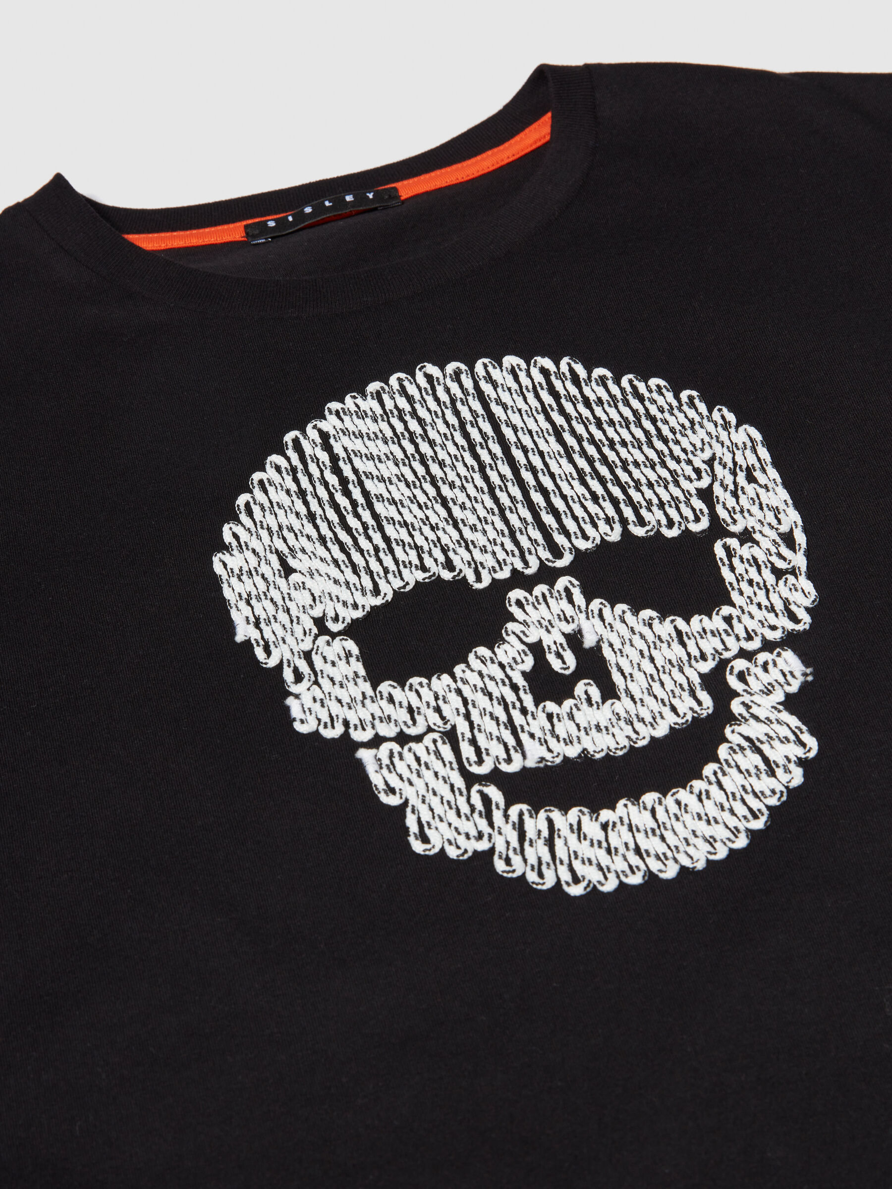 T-shirt with embroidery, Black - Sisley