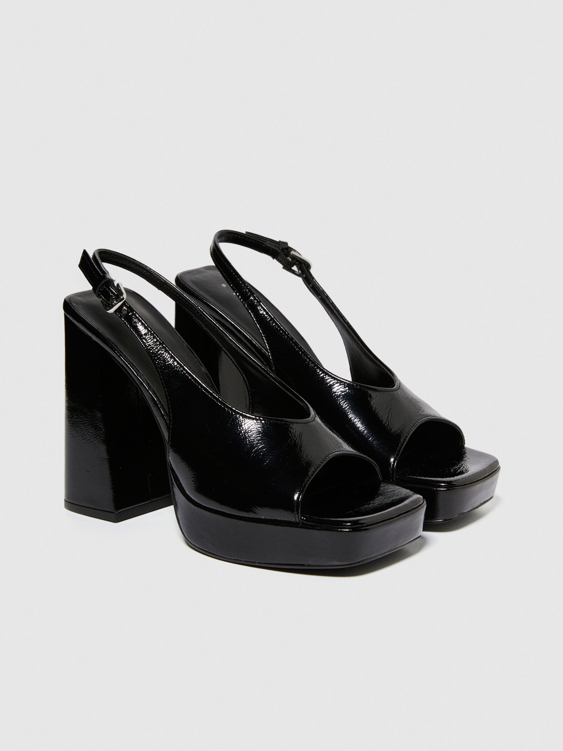 Leather sandals with platform, Black - Sisley