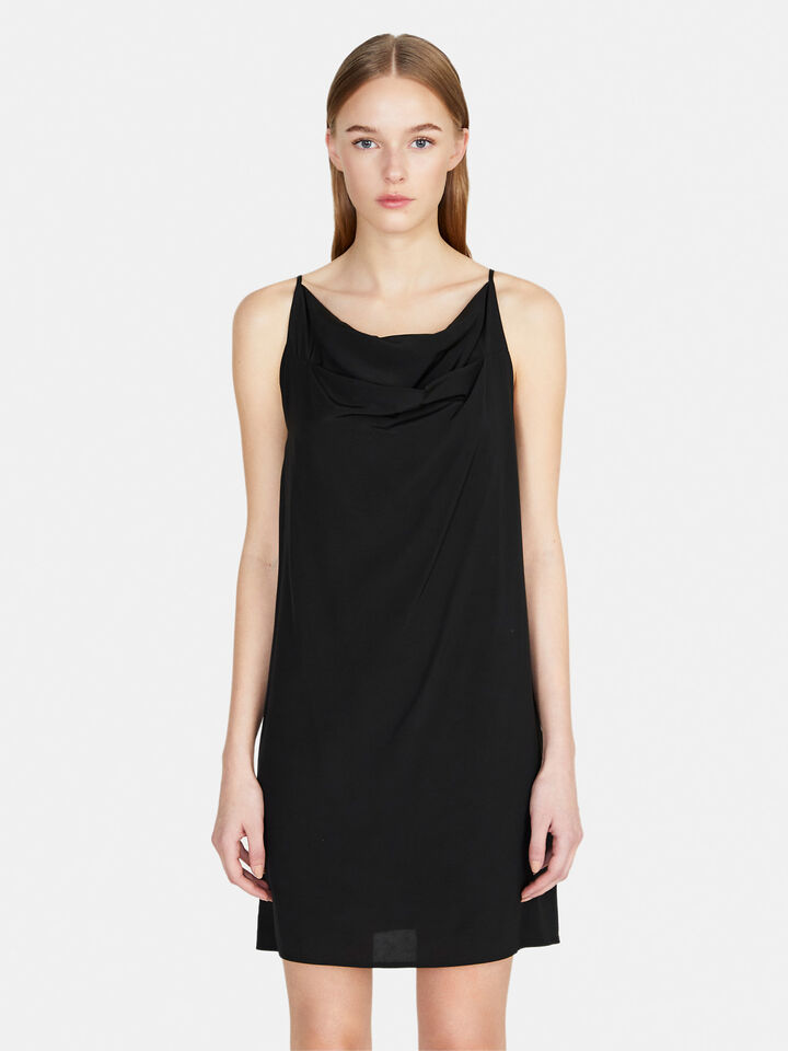 short - Black Flowy Sisley dress,