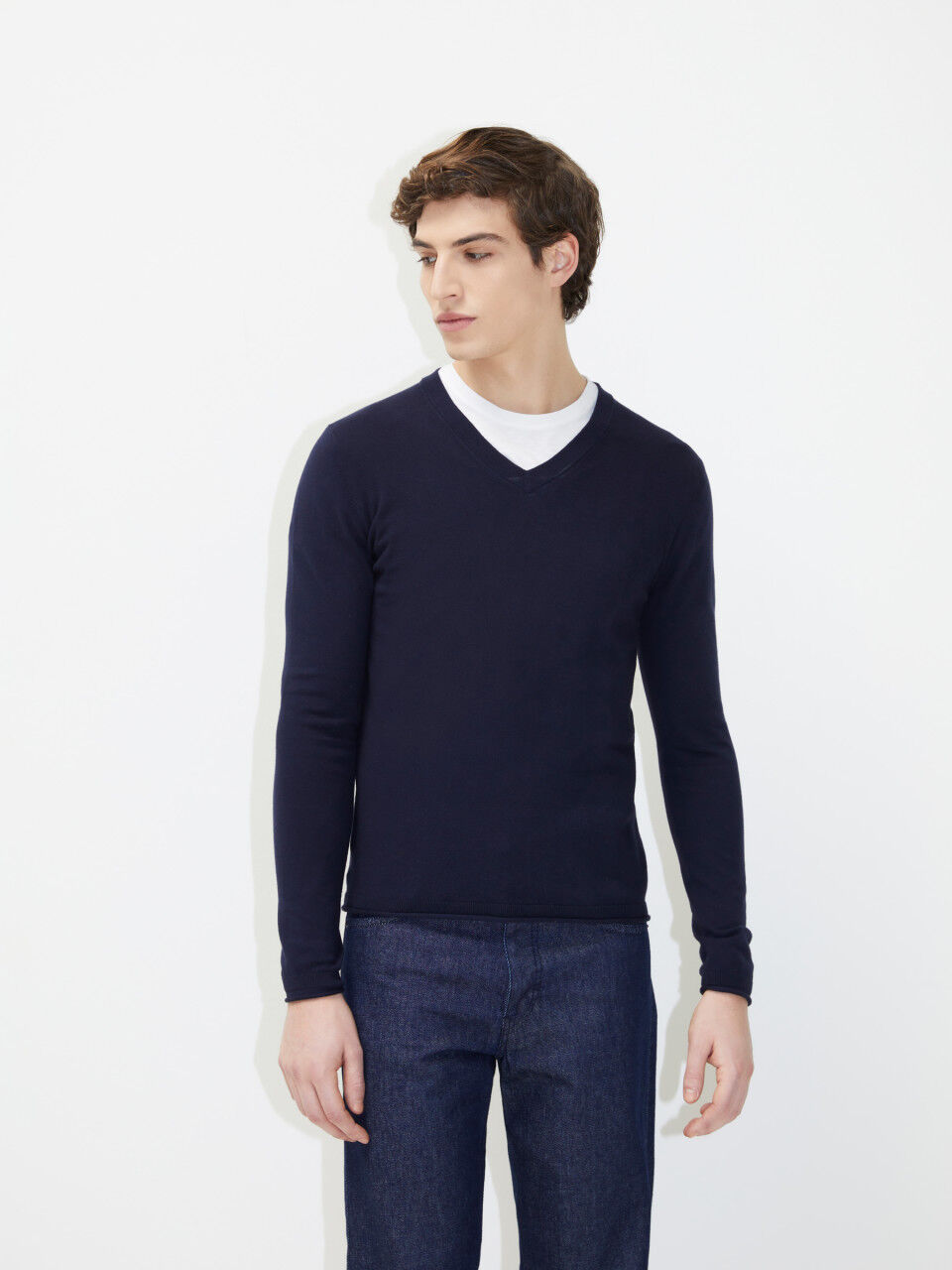 Mens slim fit v neck jumper clearance