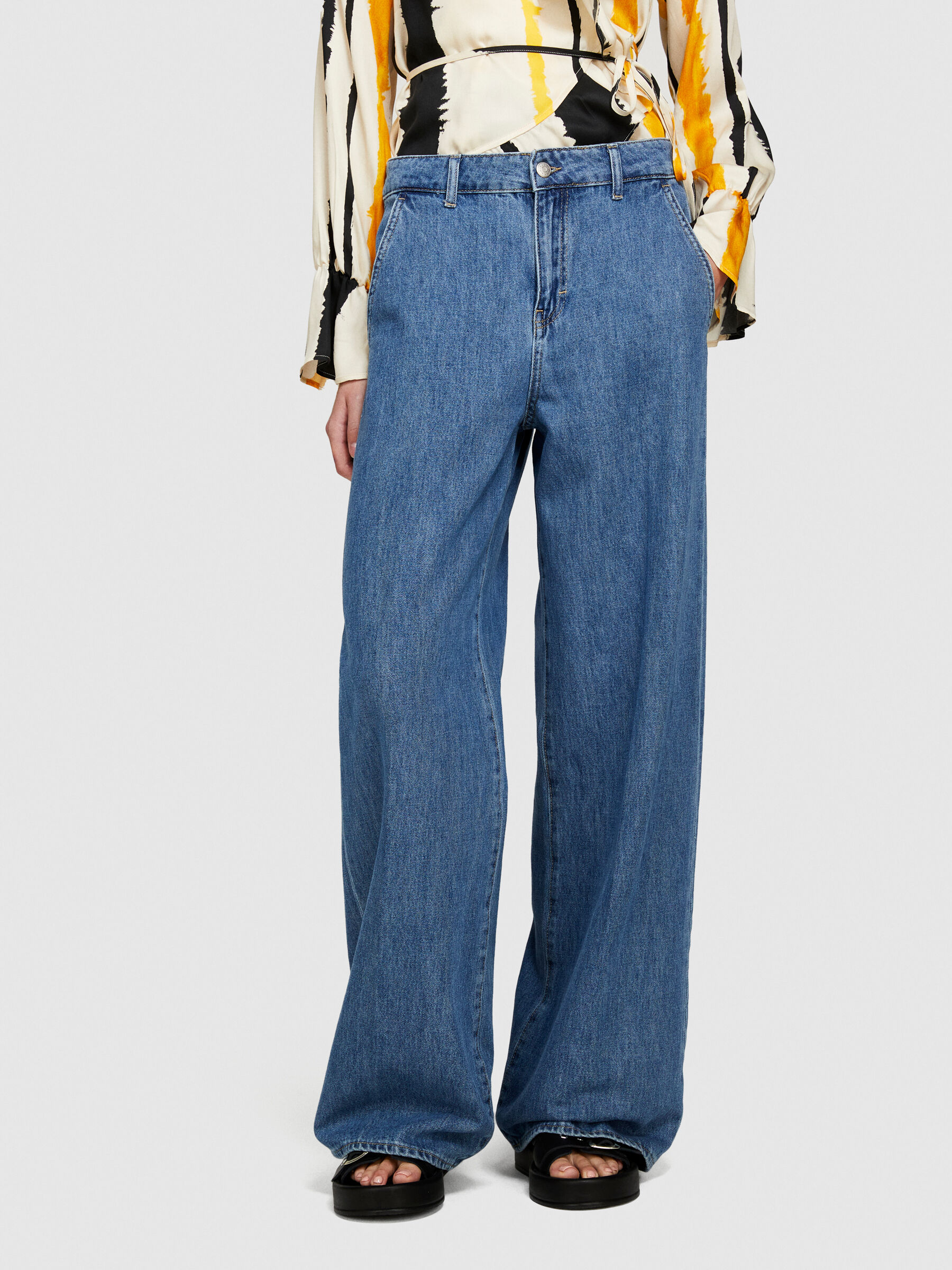 Flowy jeans deals
