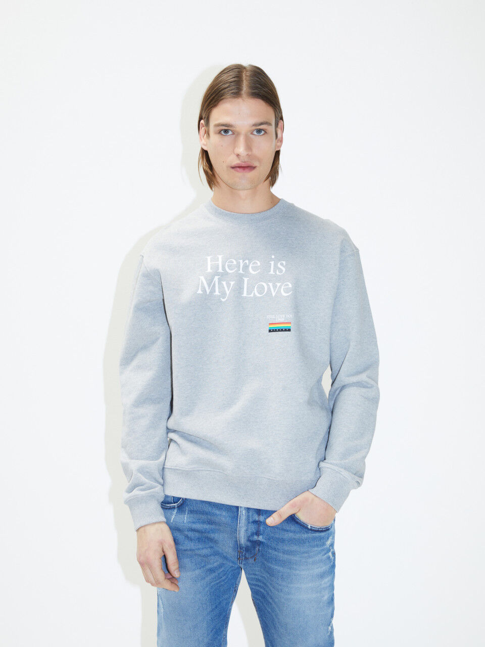 men sweatshirt outfit