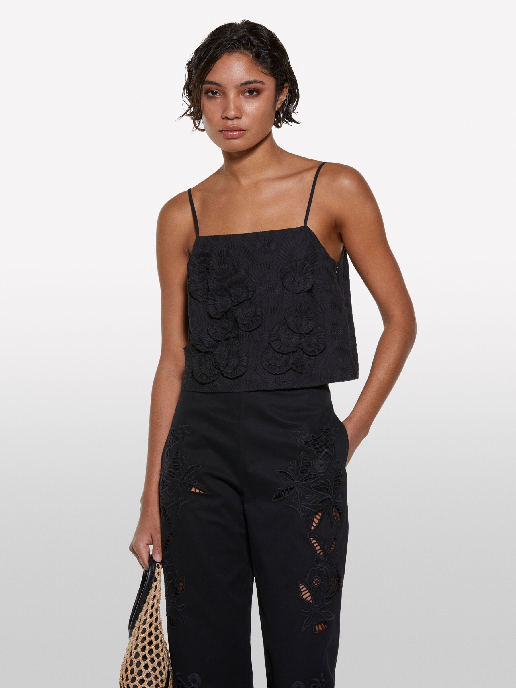 Black cropped top with flowers, Black - Sisley