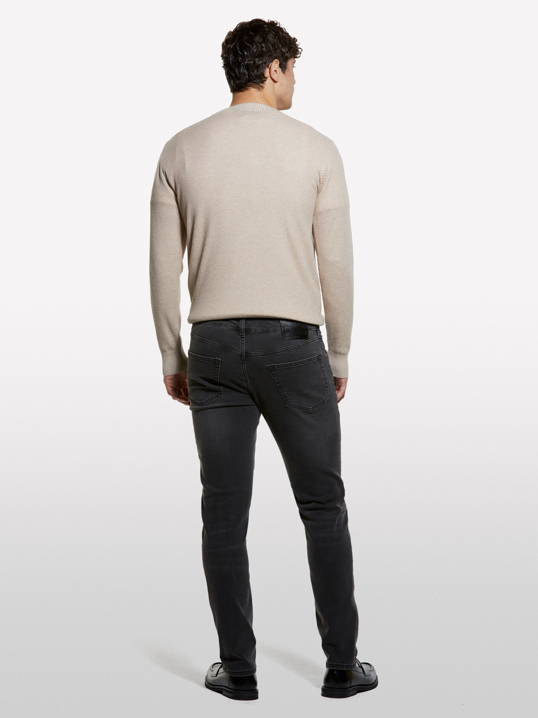 TROUSERS Men image number null