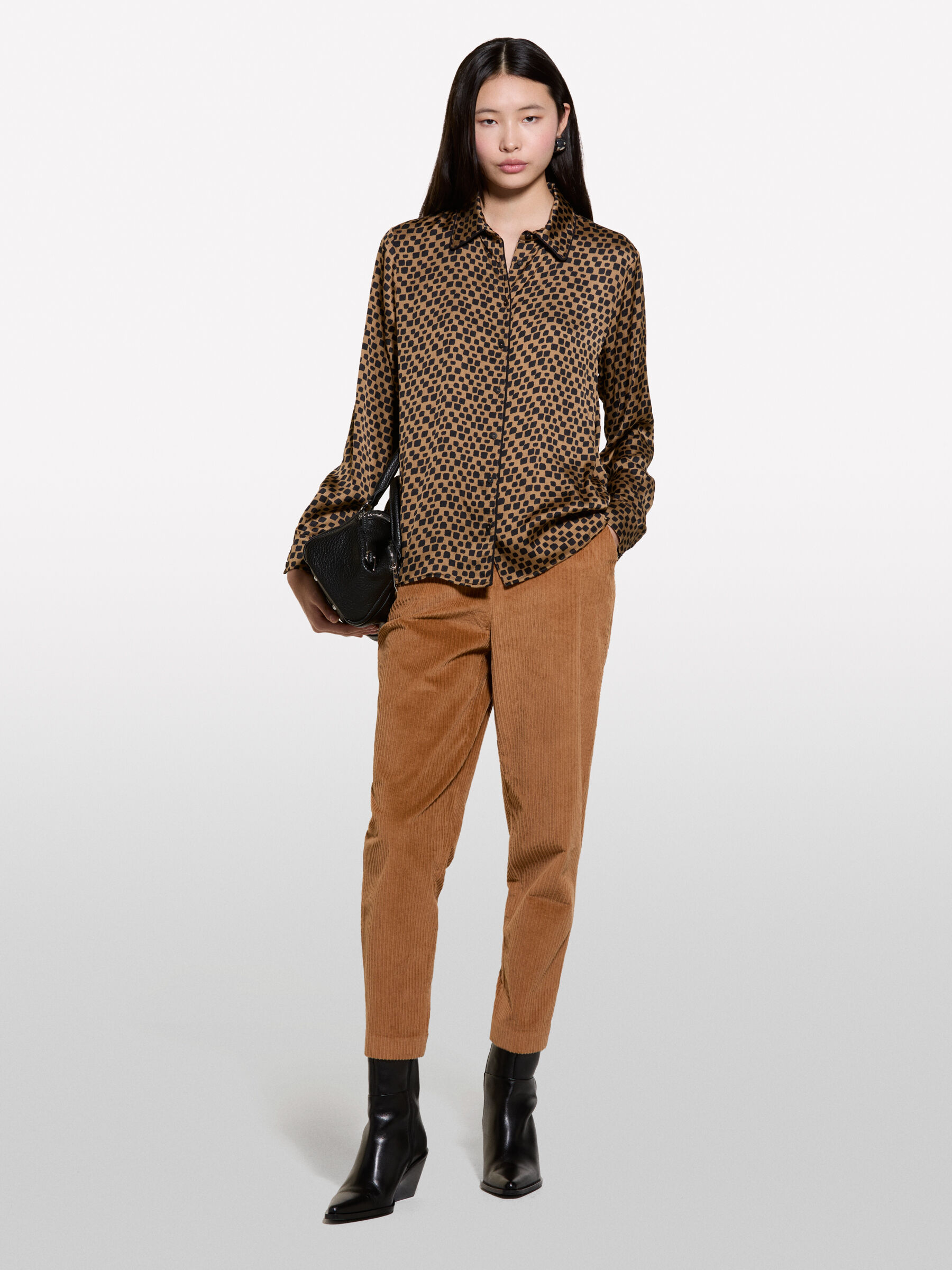 TROUSERS Women image number null