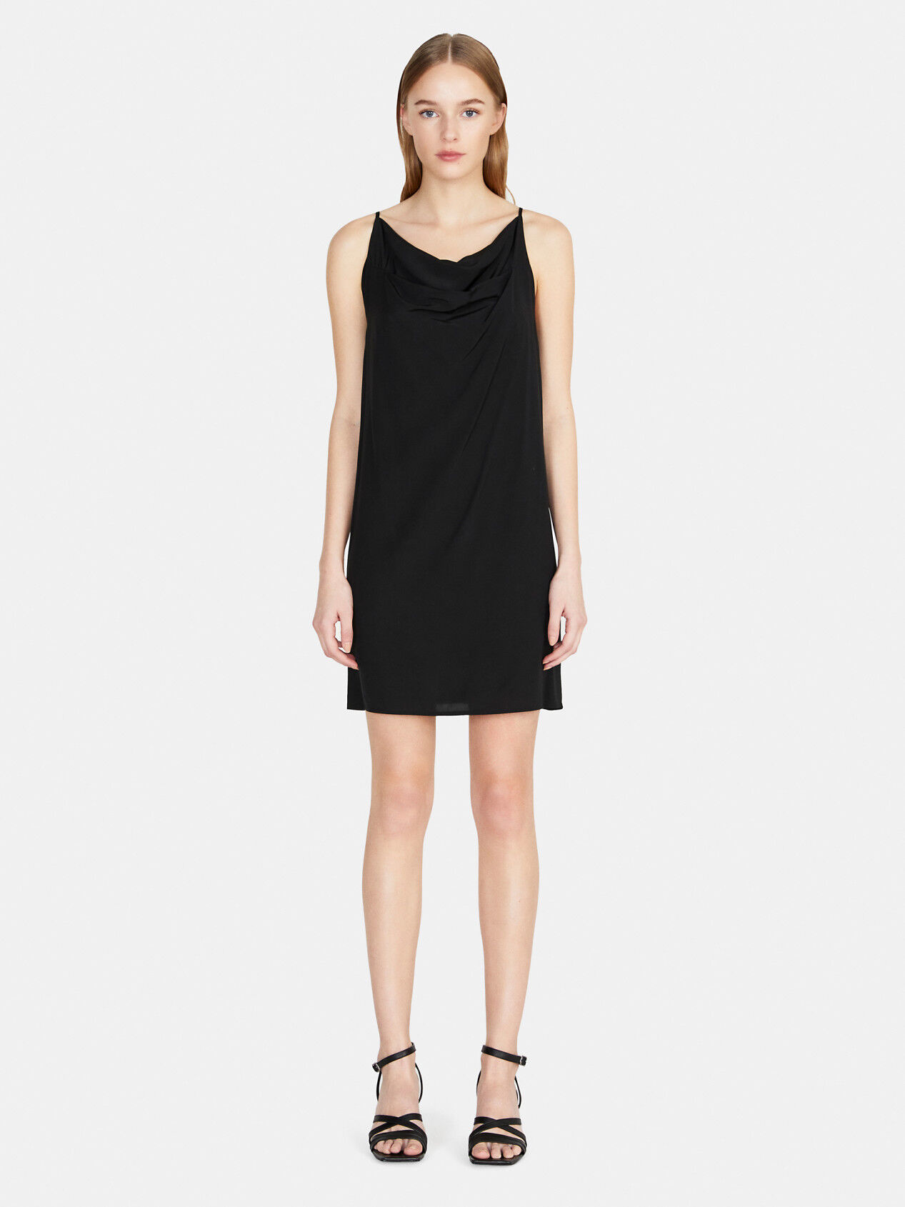 Flowy short hot sale black dress