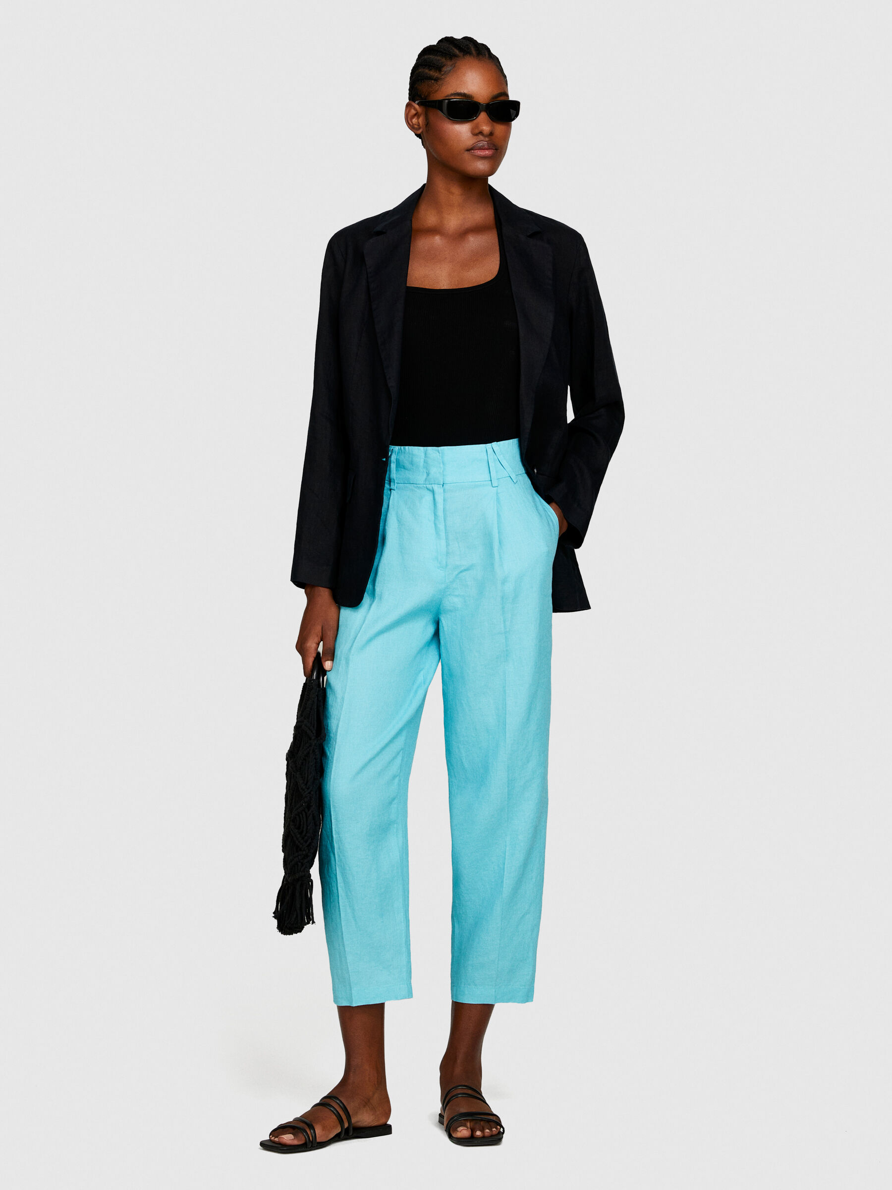 Carrot fit trousers womens clearance