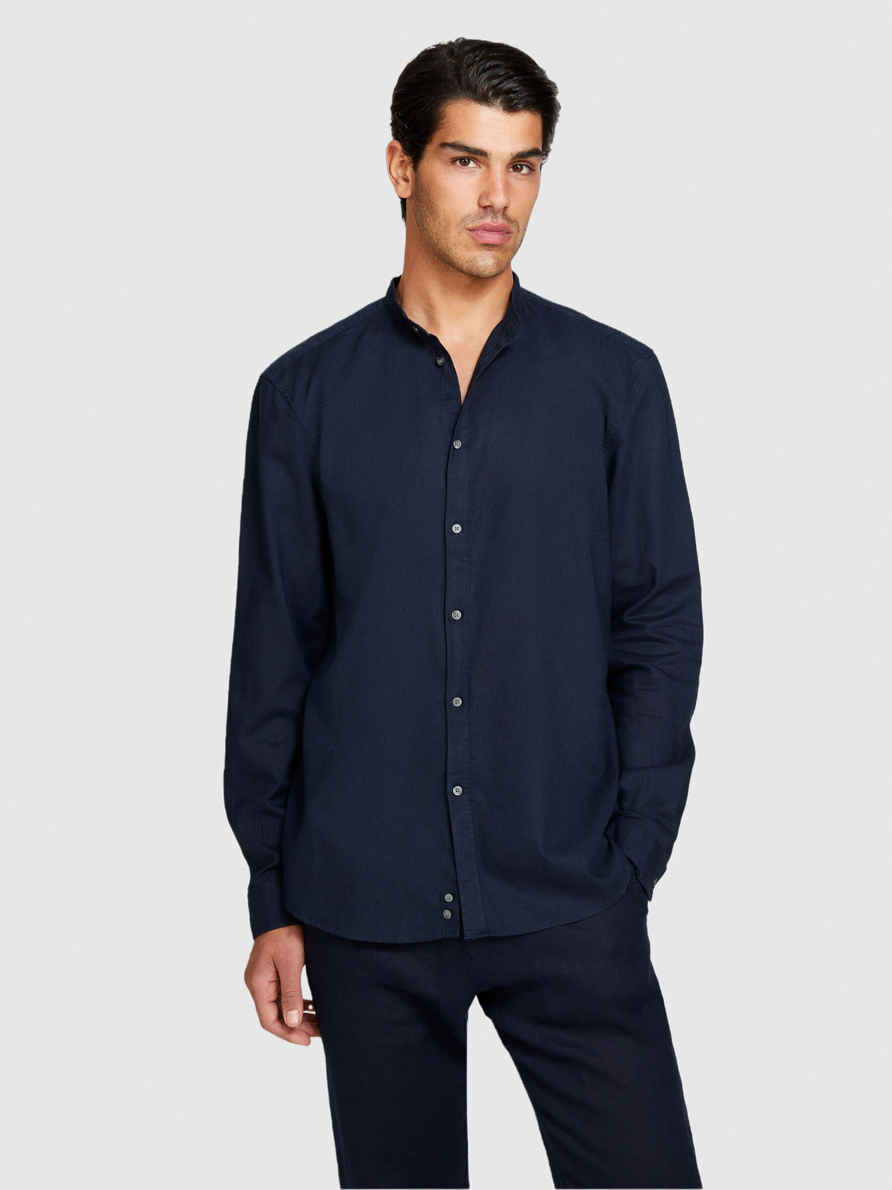 Mandarin collar shirt in linen blend Men image number null