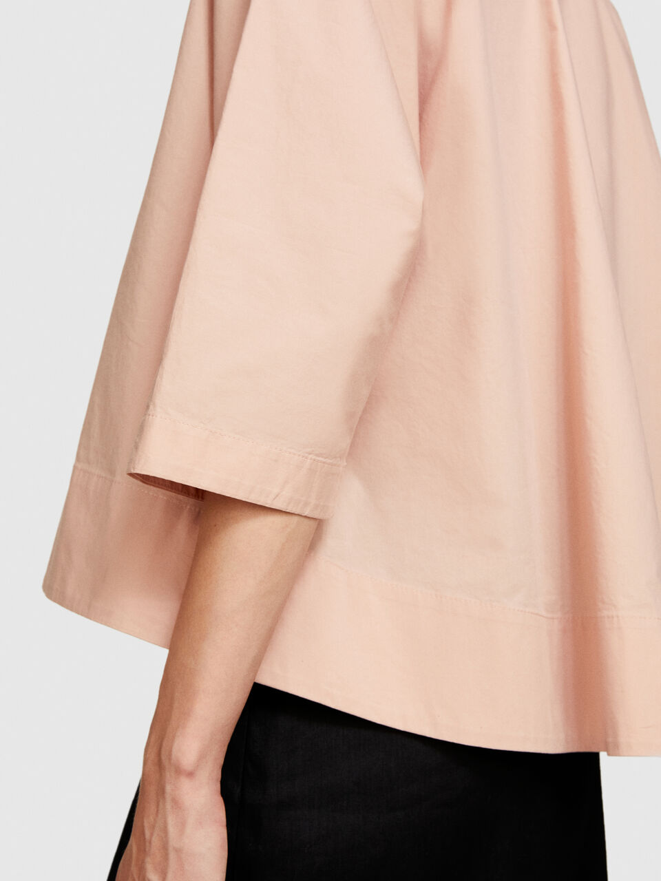 Shirt with kimono sleeves Women image number null