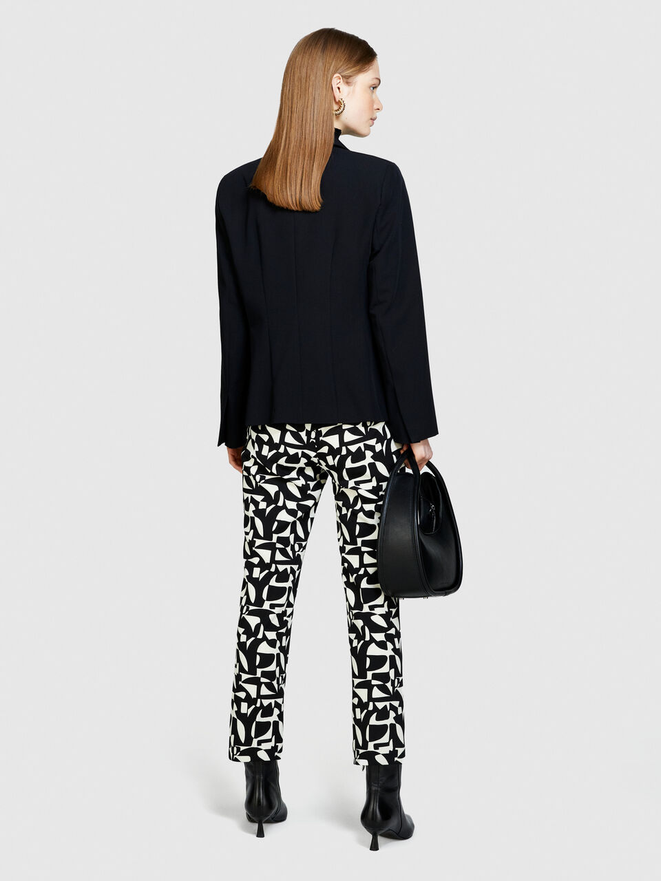 Printed cigarette trousers Women image number null