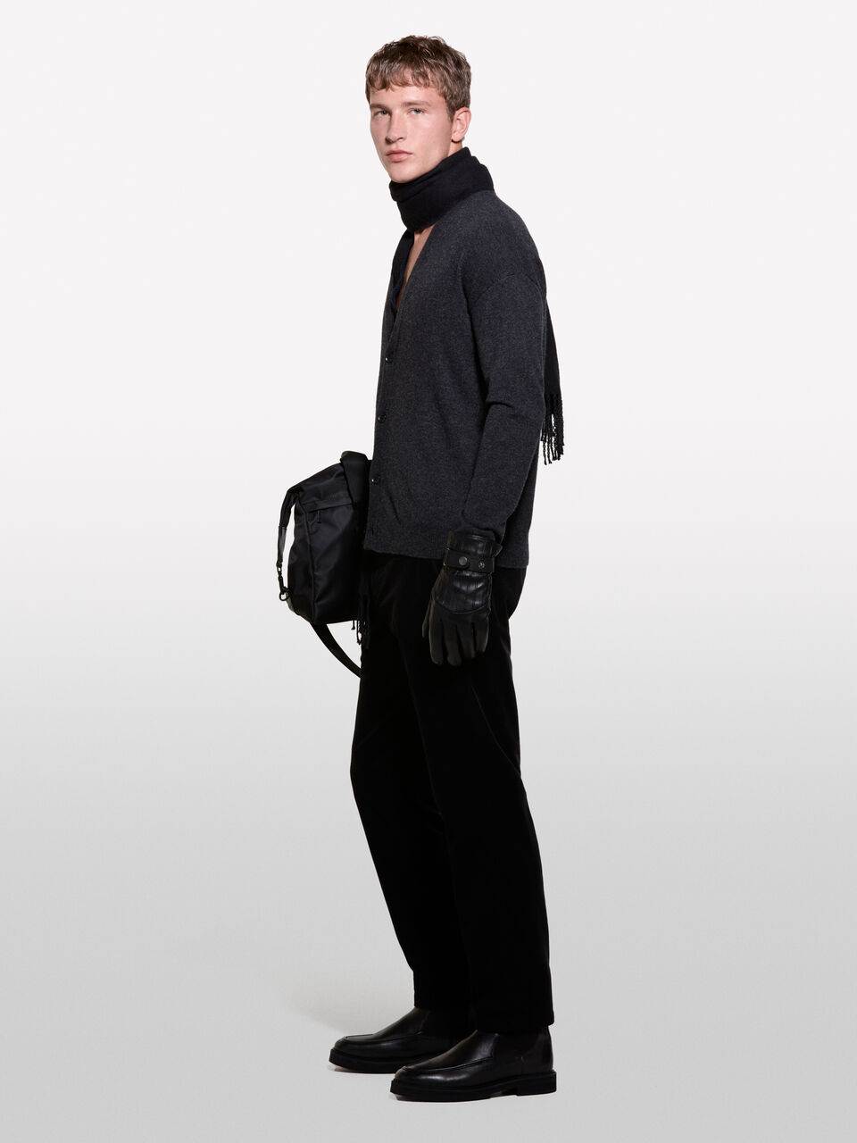 TROUSERS Men image number null