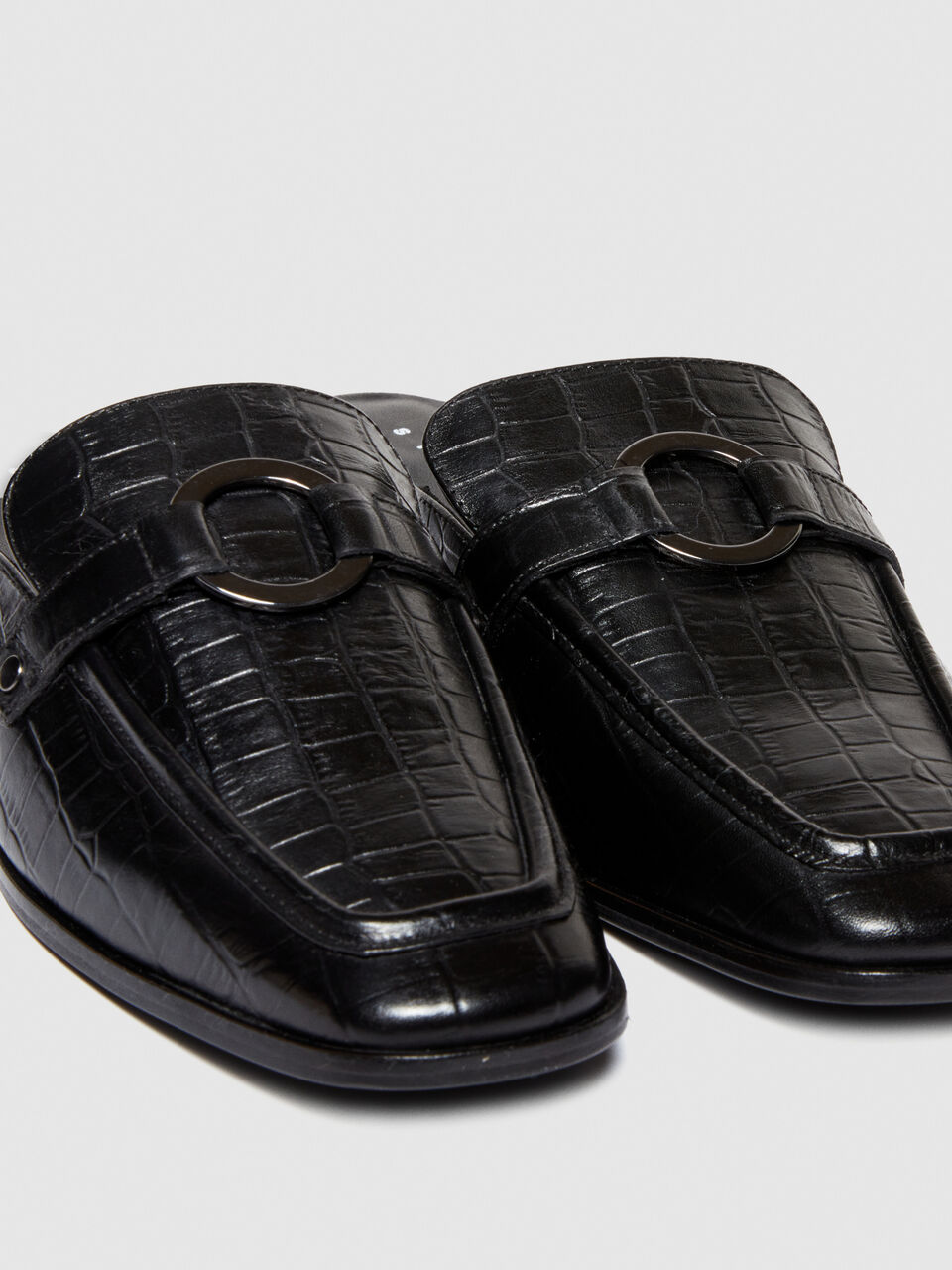 Leather mules Women image number null