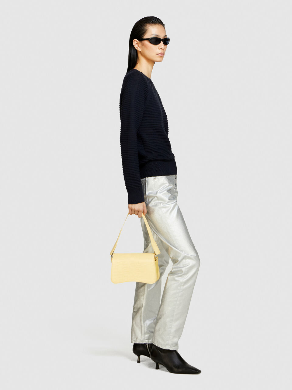 Solid colored sweater Women image number null