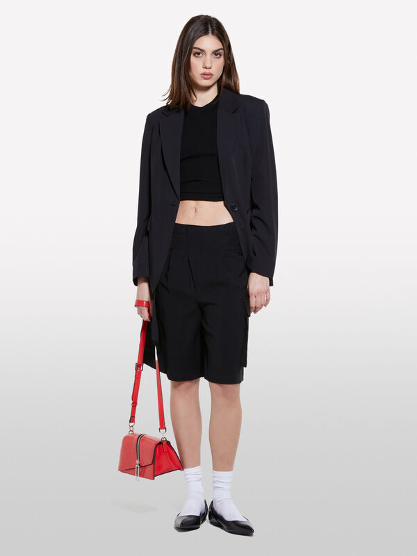 Black bermudas with big pockets - women's shorts | Sisley