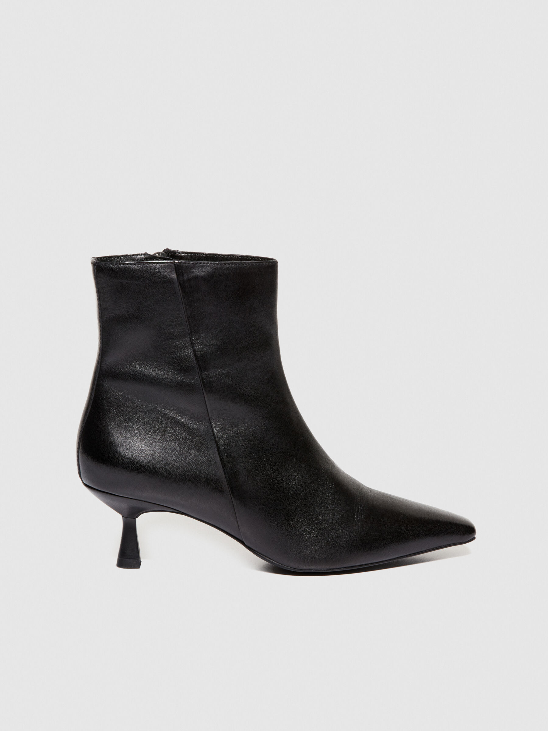 Leather ankle boots, Black - Sisley Leather ankle boots, Black - Sisley