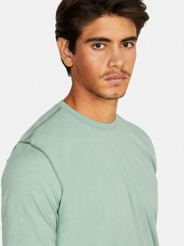Solid colored t-shirt Men