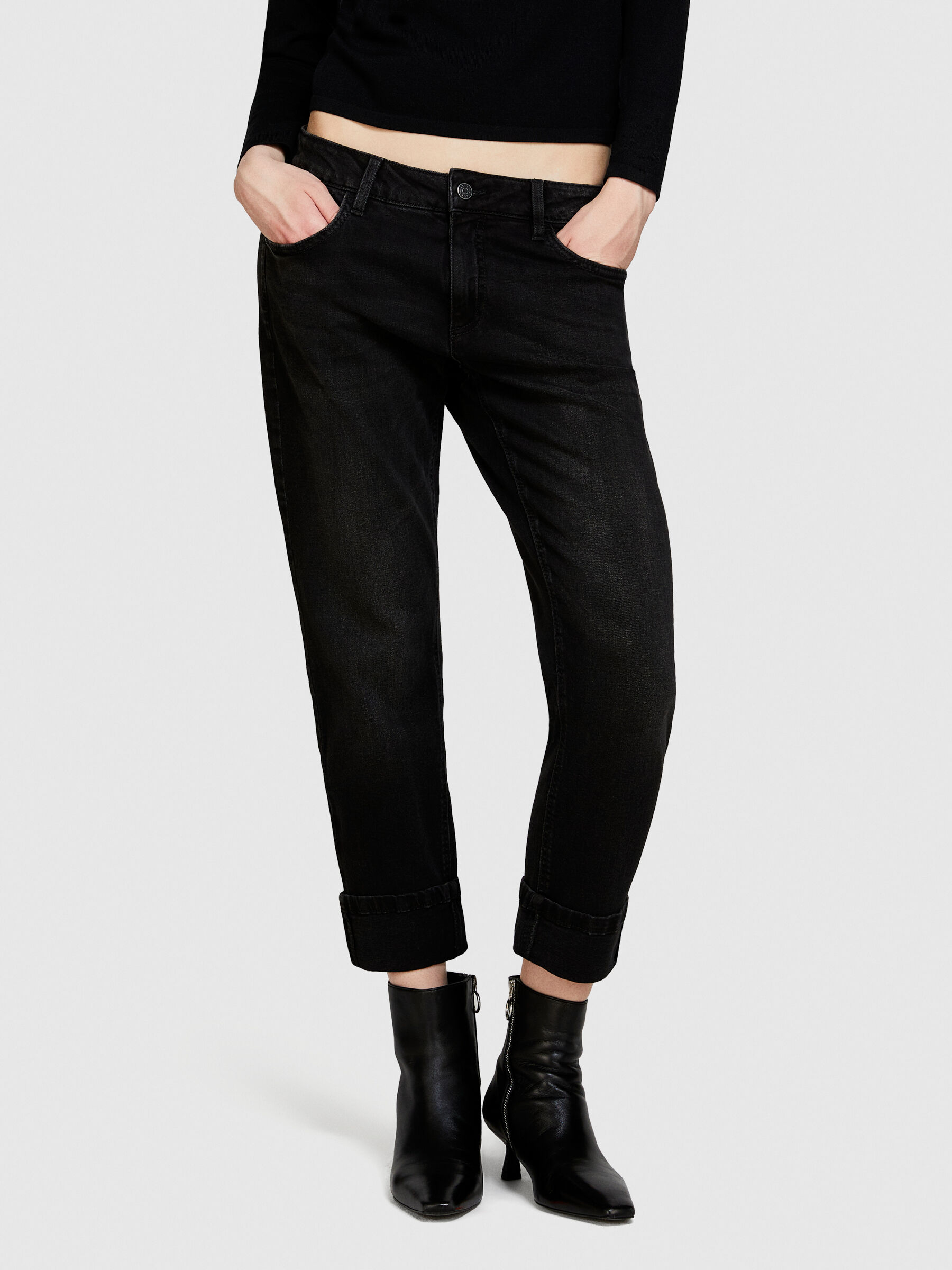 Slim carrot hot sale