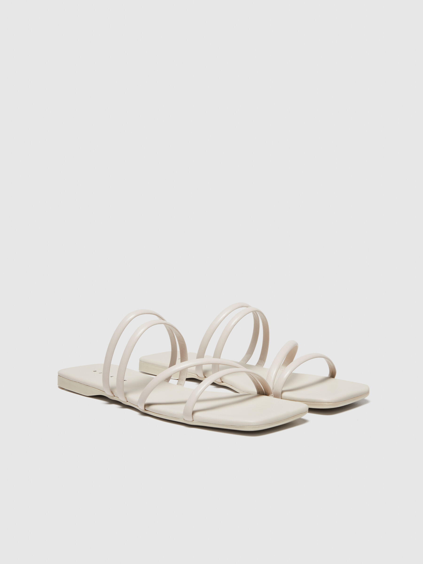 いいネット通販 - 全国送料無料でお届けします Flat sandals Sisley - White Creamy bands, with スノーボード
