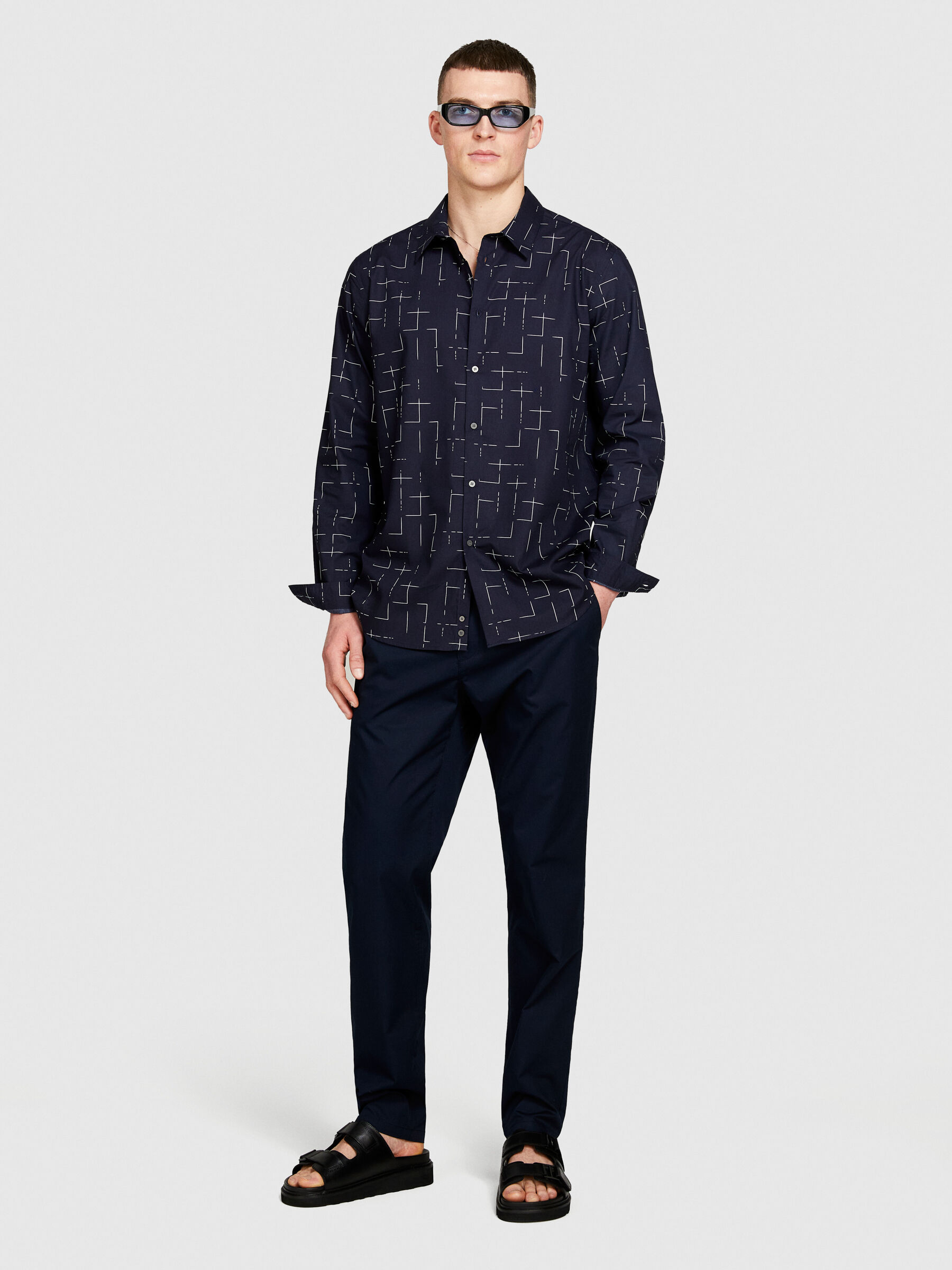Tapered fit trousers, Dark Blue - Sisley