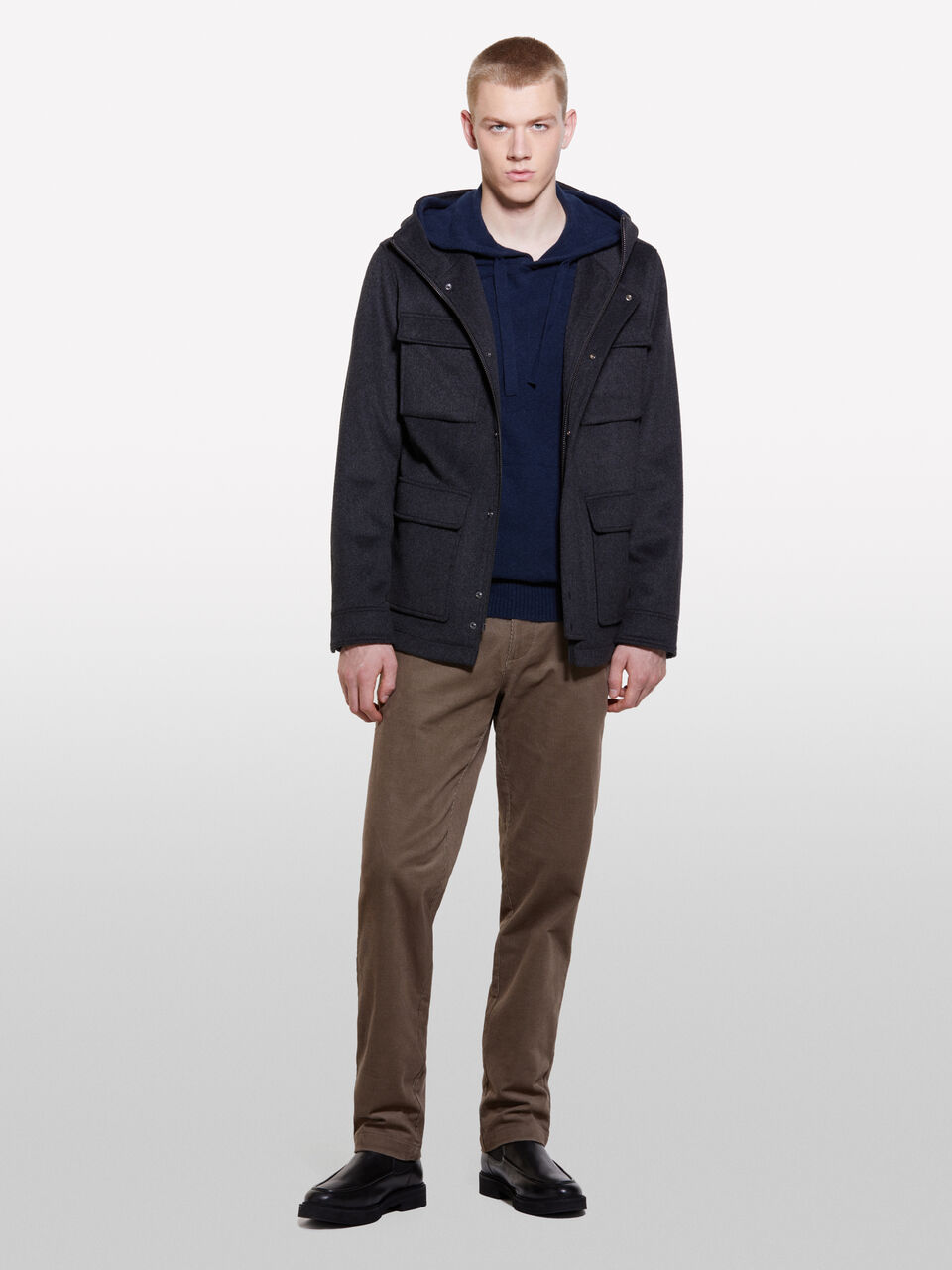 TROUSERS Men image number null