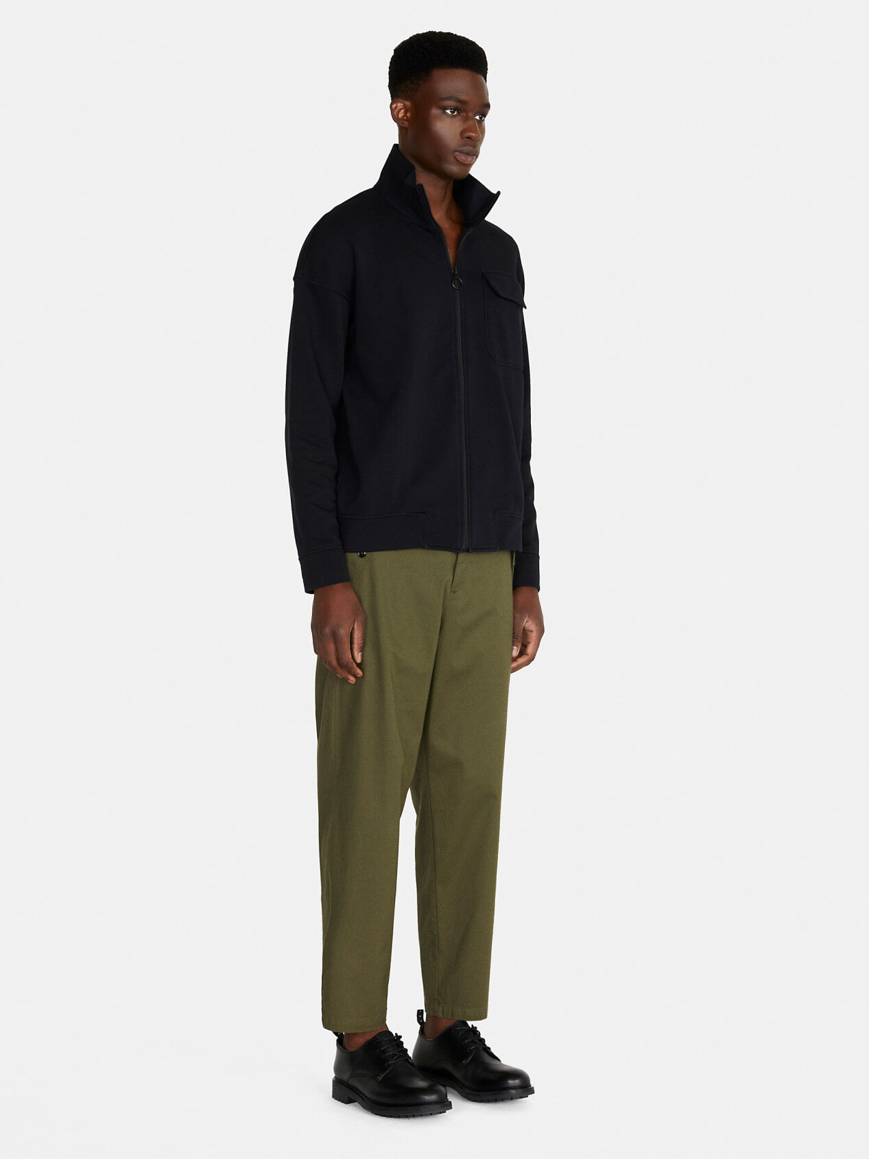 Oversized sweatshirt sale with pockets