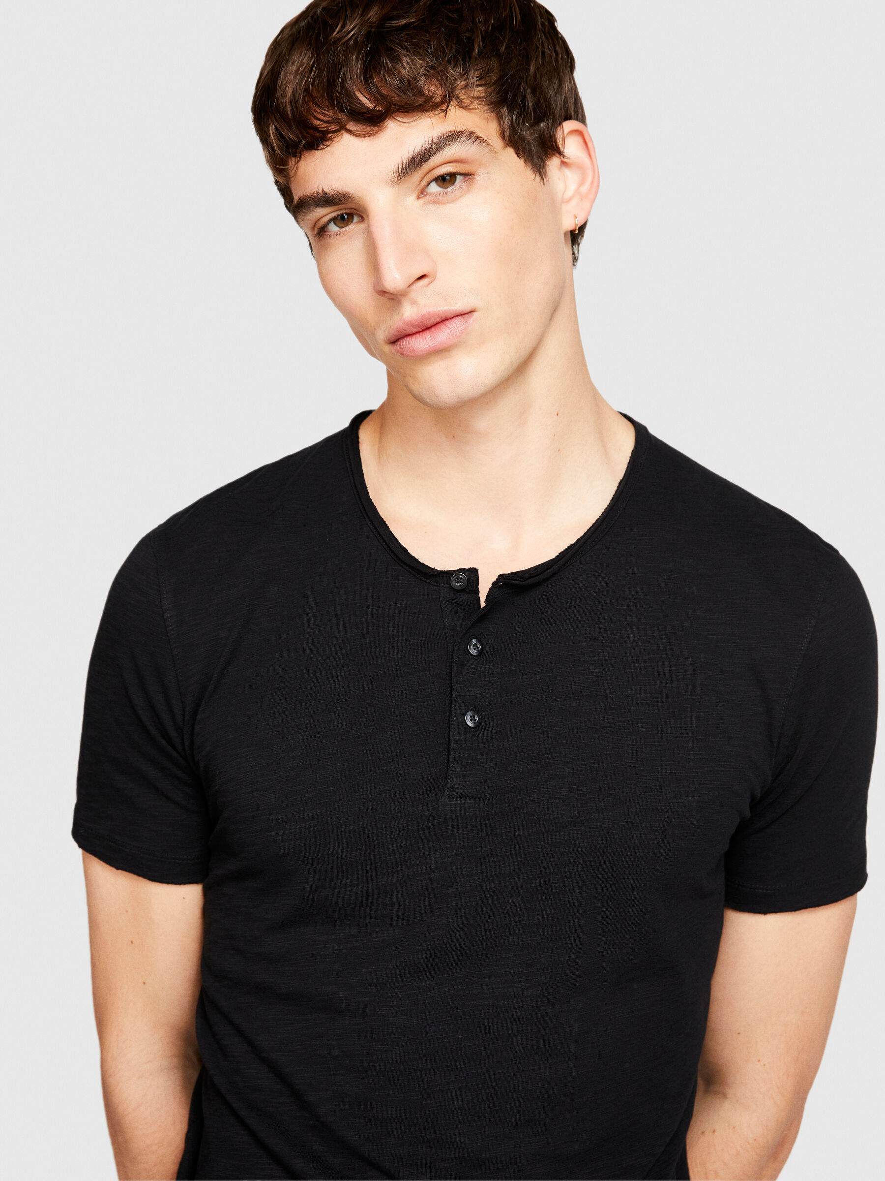Black henley t best sale shirt