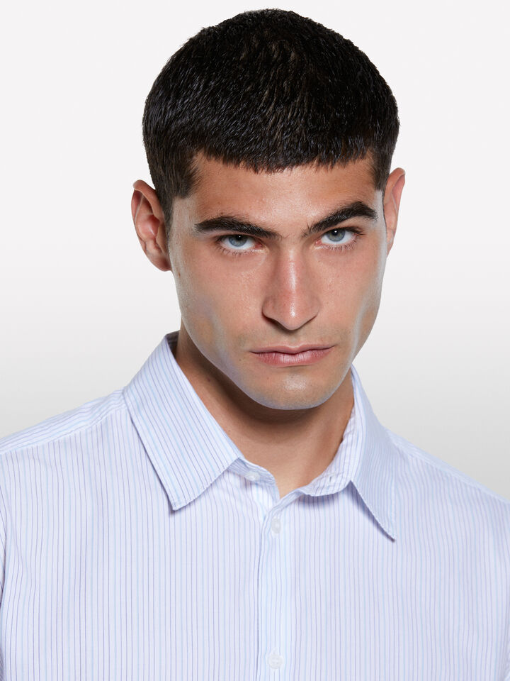 White yarn dyed shirt  - men's regular fit shirts - Light Blue | Sisley image number 4