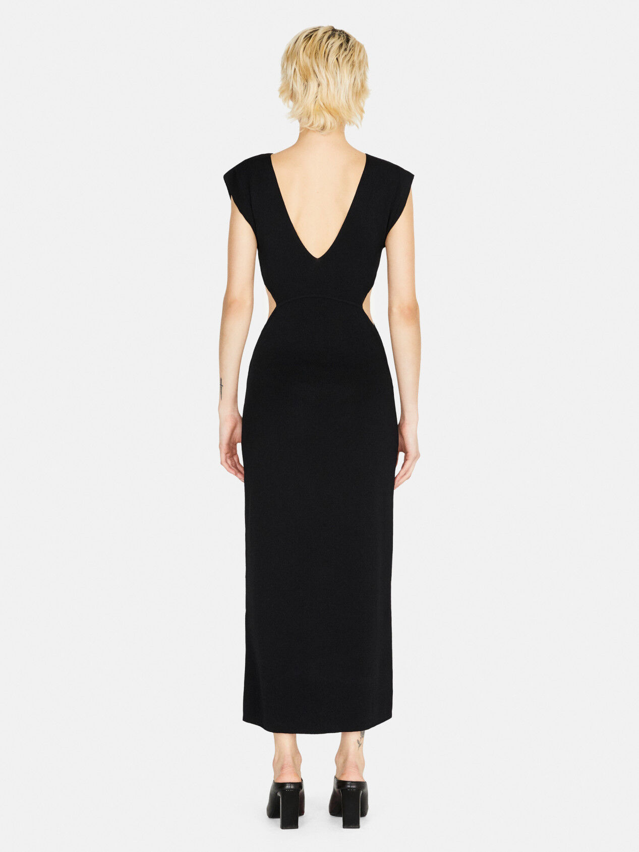 Black form sales fitting dress
