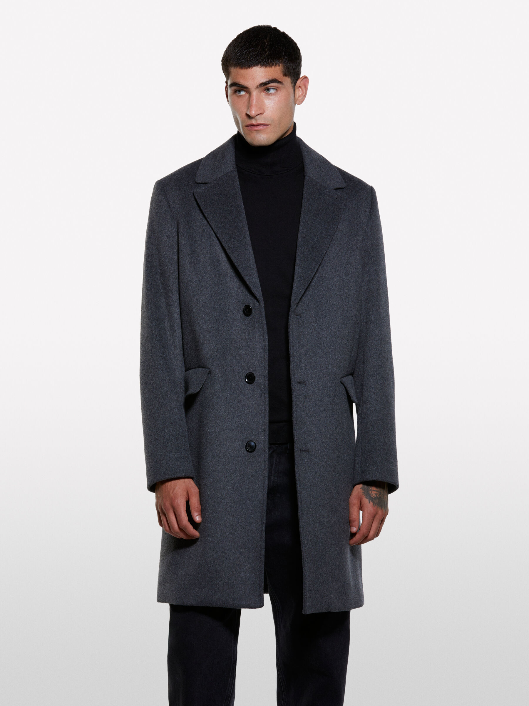 COAT Men image number null