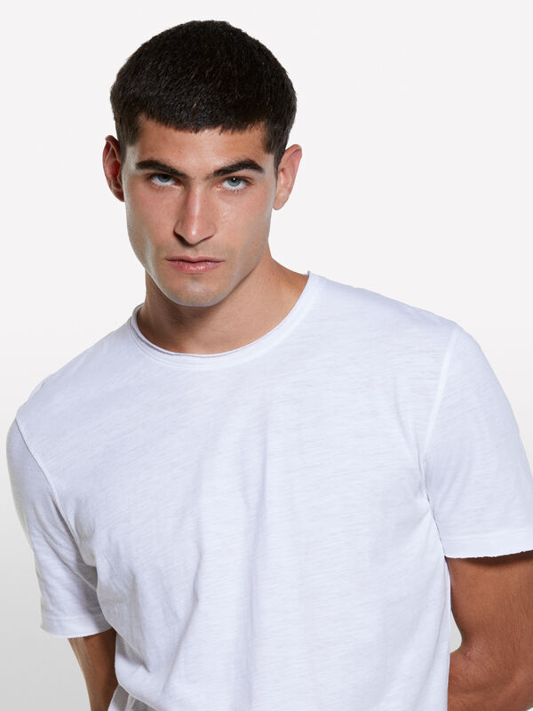 White slim fit short sleeve t-shirt - men's short sleeve t-shirts | Sisley