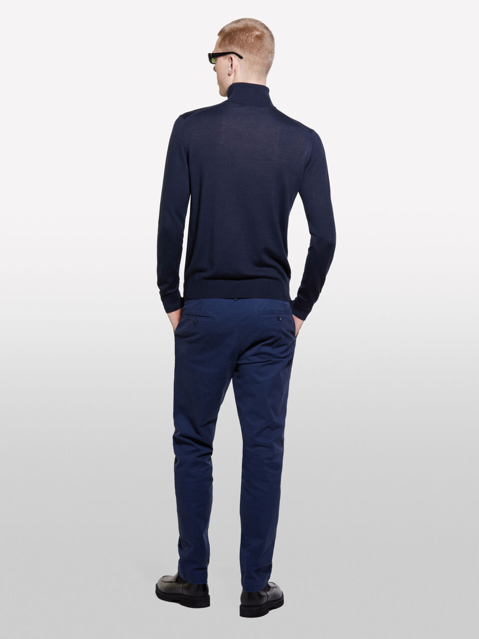 TROUSERS Men image number null