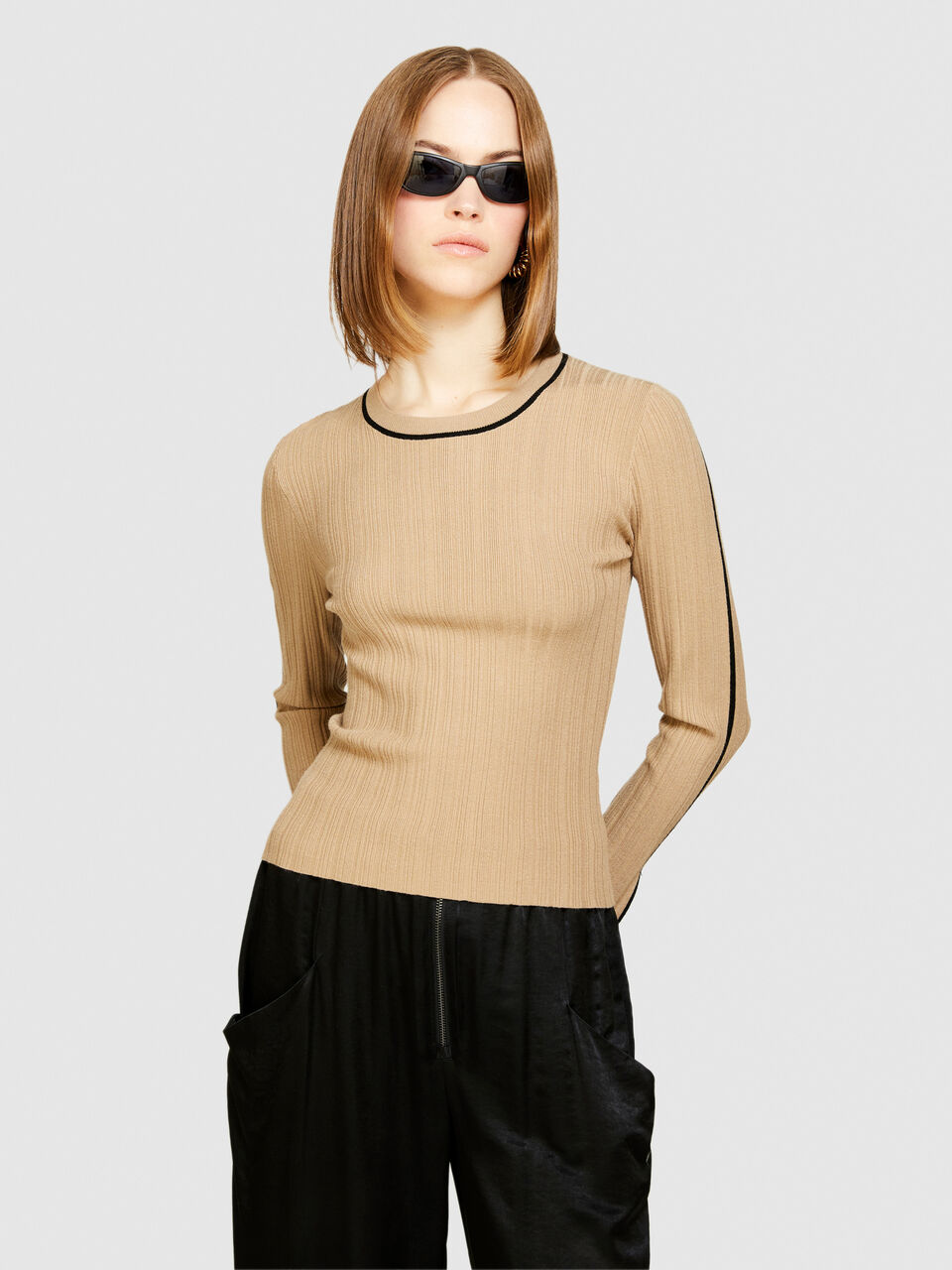 Slim fit ribbed sweater Women image number null