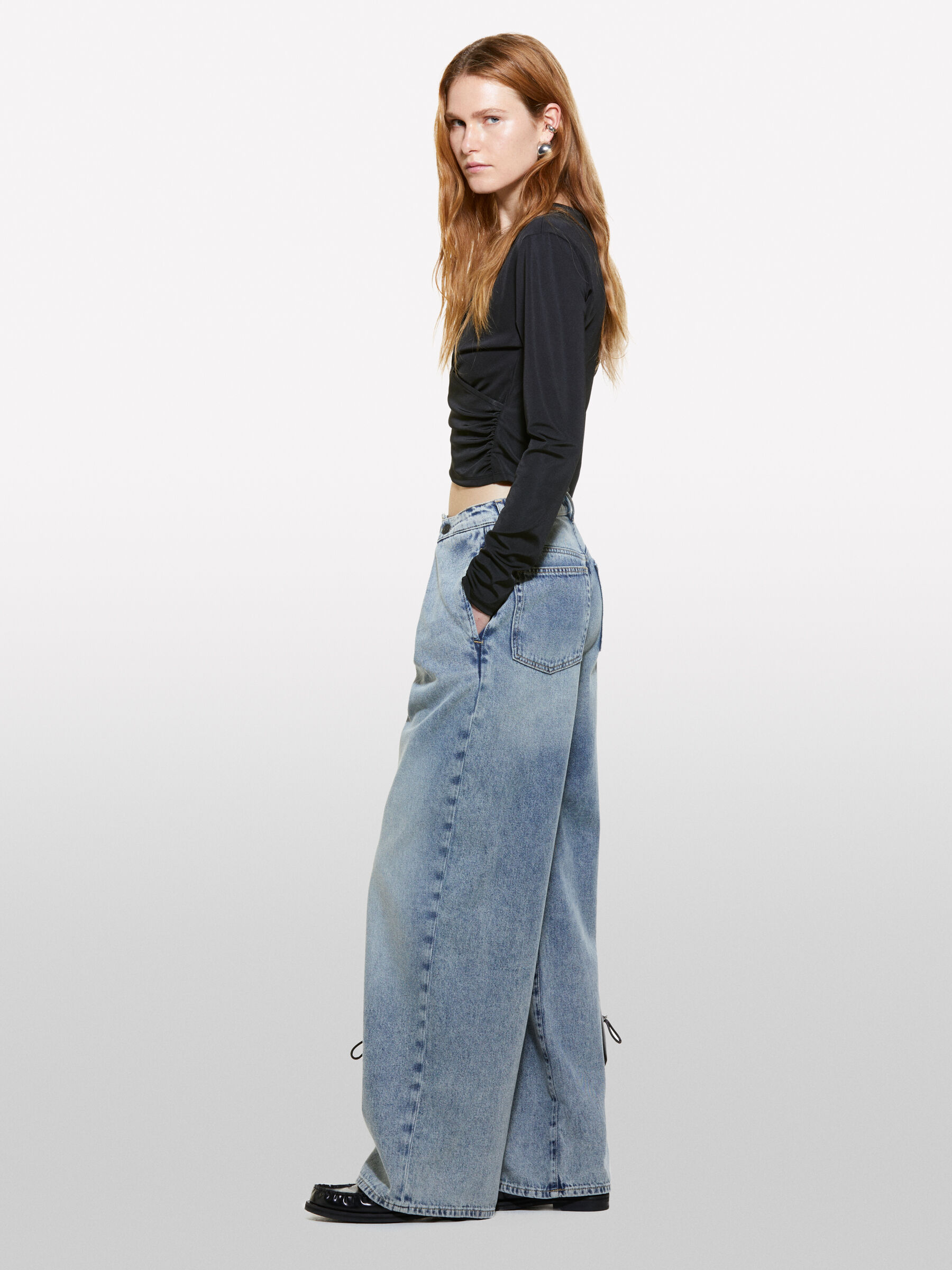 Blue wide leg jeans with creases, Blue - Sisley Blue wide leg jeans with creases, Blue - Sisley