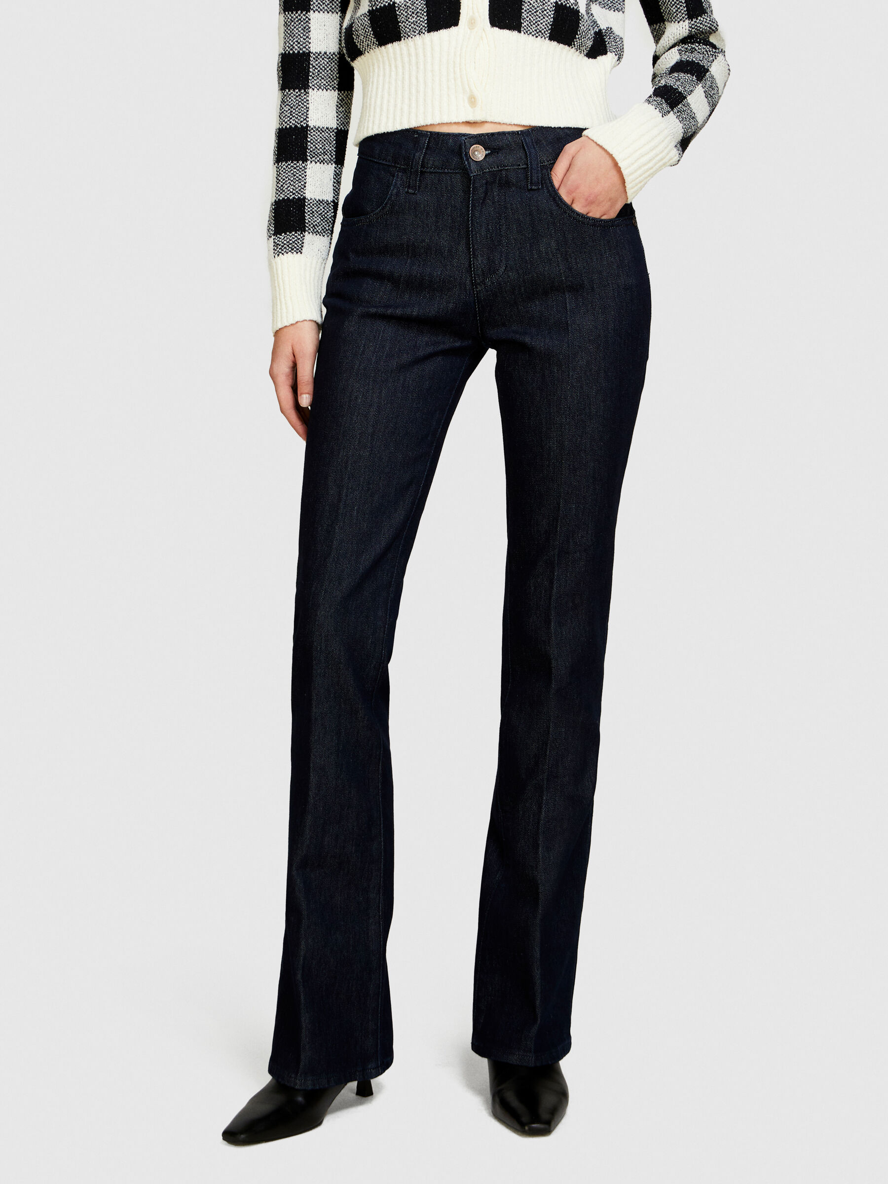 Flare fit Cannes jeans Women image number null